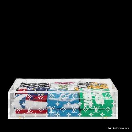 CUSTOM SOCKS LV BOX WITH 0624